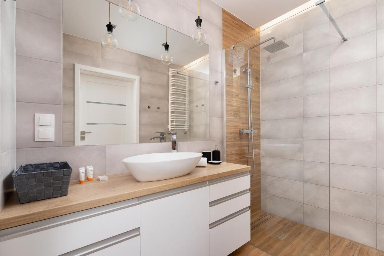 Apartments Cystersow Cracow By Noclegi Renters クラクフ エクステリア 写真